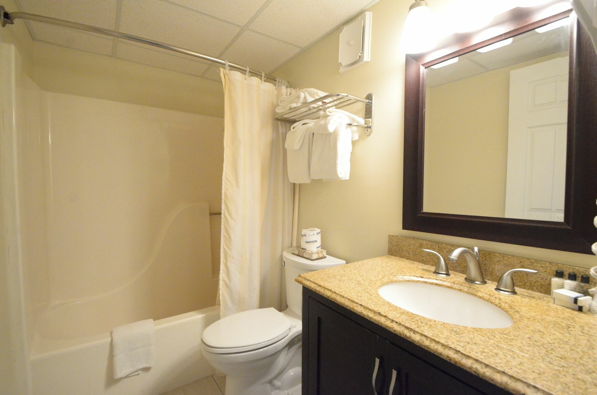 Motel Coastal Palms And 2*
